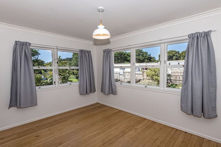 Photo of property in 52 Cairnfield Road, Kensington, Whangarei, 0112