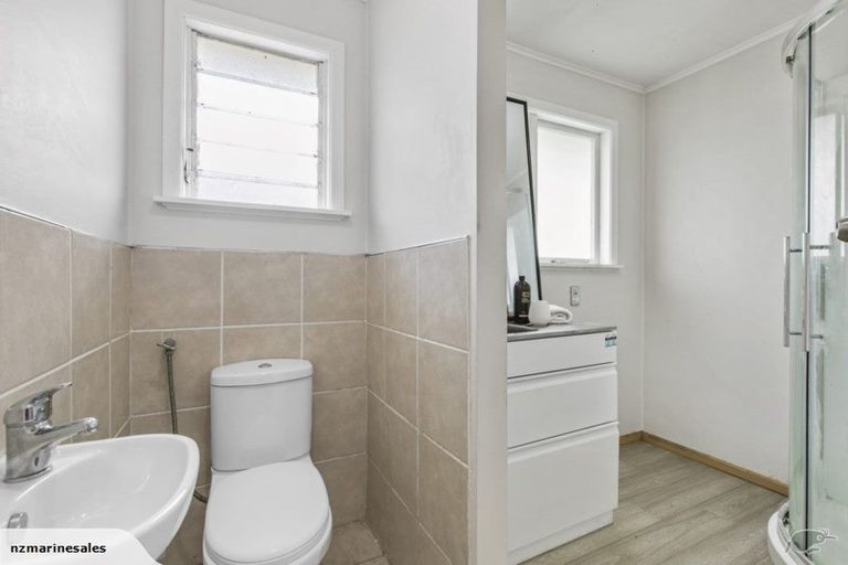 Photo of property in 36 Portman Road, Mount Wellington, Auckland, 1060