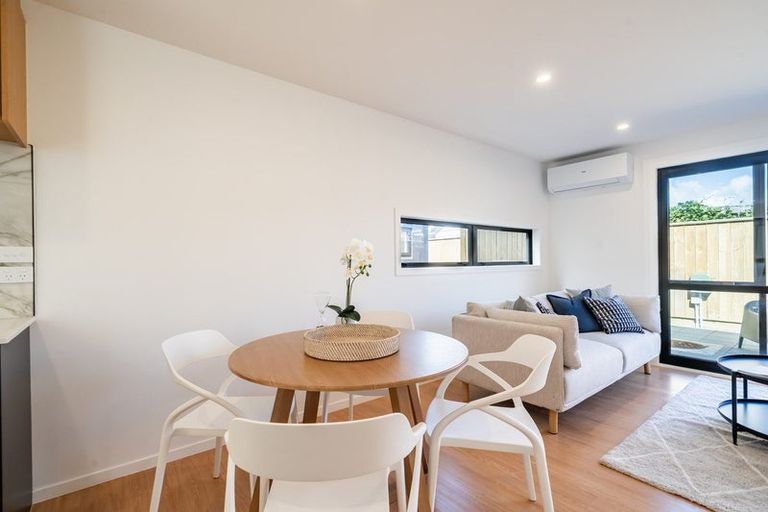 Photo of property in 4/8 Victoria Street, Ebdentown, Upper Hutt, 5018