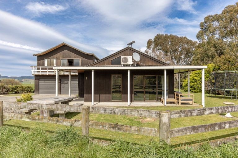 Photo of property in 134b Tipapakuku Road, Dannevirke, 4930