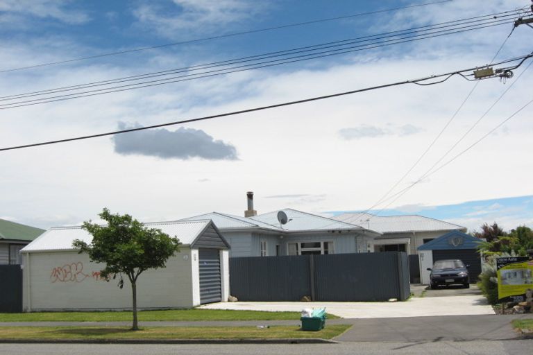 Photo of property in 2/53 Saint Johns Street, Woolston, Christchurch, 8062