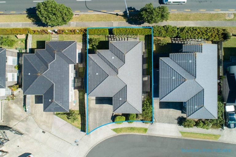 Photo of property in 20 Pikao Place, East Tamaki, Auckland, 2016