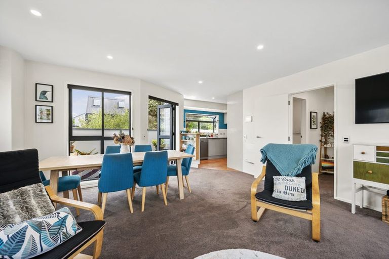 Photo of property in 5/96 Austin Street, Mount Victoria, Wellington, 6011