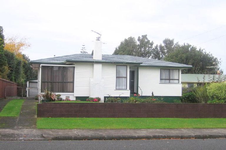 Photo of property in 15 Stonex Road, Papatoetoe, Auckland, 2025