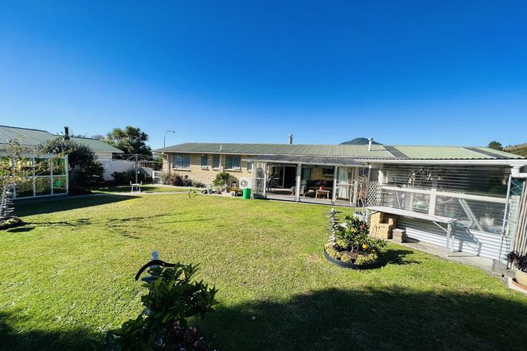 Photo of property in 12 Syme Crescent, Kawerau, 3127