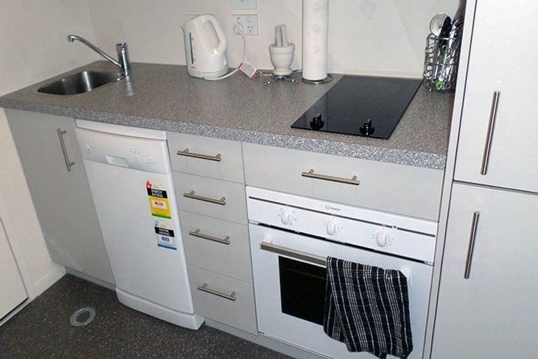 Photo of property in The Peak Apartments, 1001/170 Taranaki Street, Te Aro, Wellington, 6011