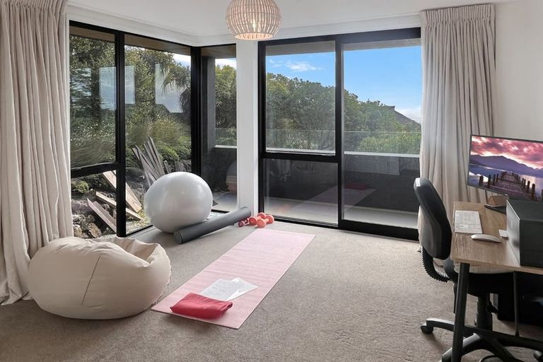 Photo of property in 3 Sanscrit Place, Richmond Hill, Christchurch, 8081