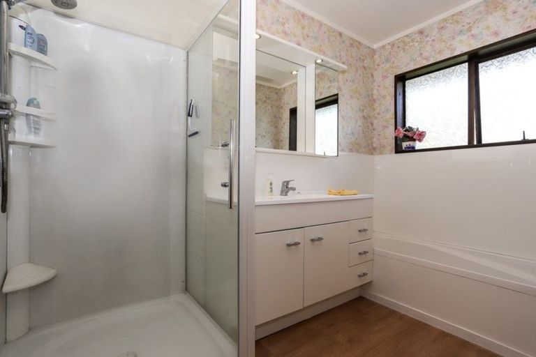 Photo of property in 30 Heron Avenue East, Matua, Tauranga, 3110