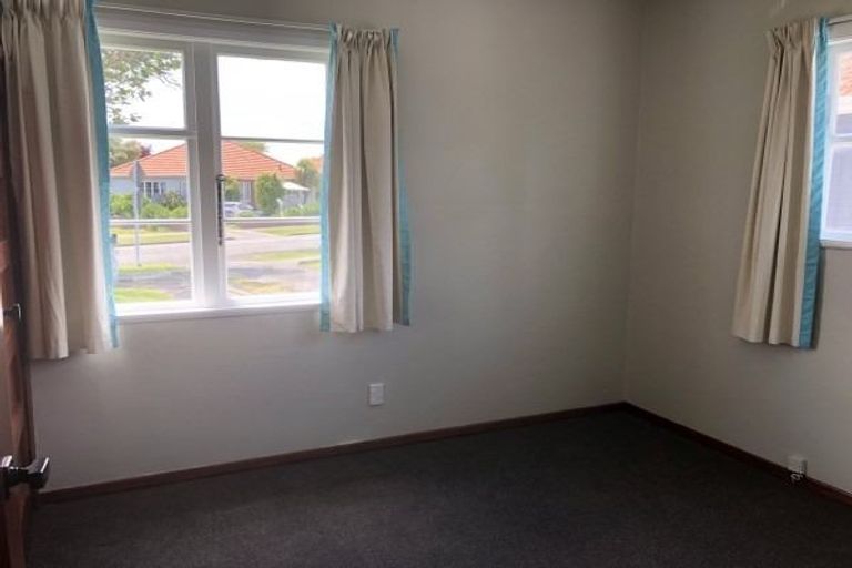Photo of property in 30 Rangiora Avenue, Roslyn, Palmerston North, 4414