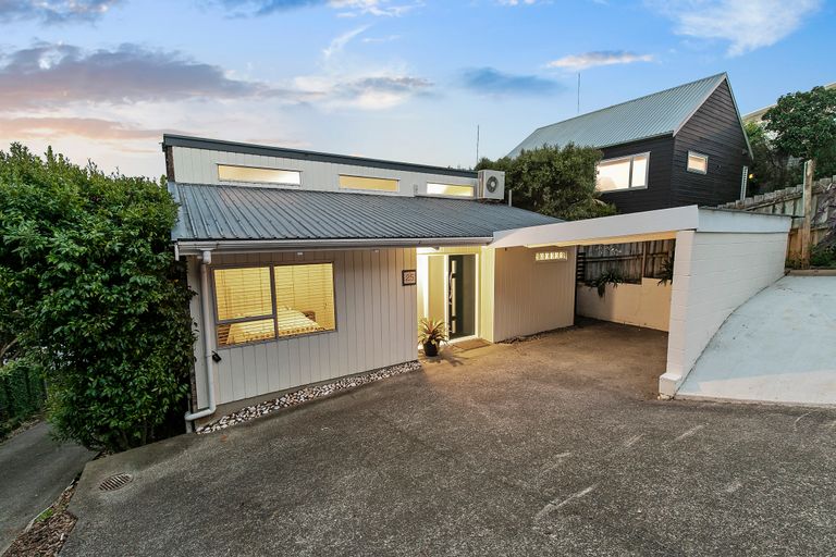 Photo of property in 25 Duncansby Road, Stanmore Bay, Whangaparaoa, 0932