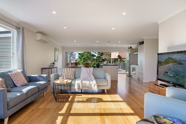 Photo of property in 45 Western Road, Bellevue, Tauranga, 3110