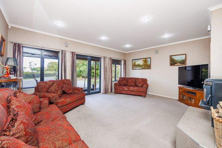 Photo of property in 38 Brandon Hall Road, Bulls, 4894