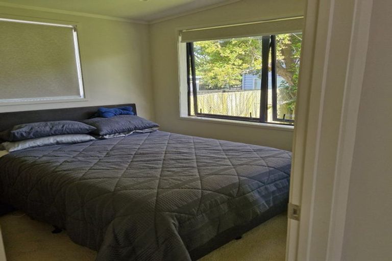 Photo of property in 7 Kapuka Road, Mangere Bridge, Auckland, 2022