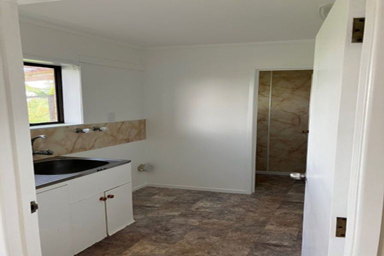 Photo of property in 104b Hillsborough Road, Hillsborough, Auckland, 1042