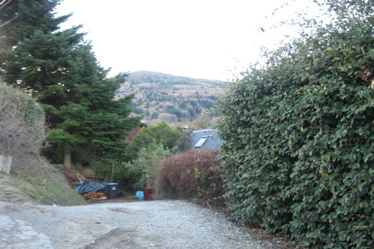 Photo of property in 16 Mcmillan Road, Arthurs Point, Queenstown, 9371