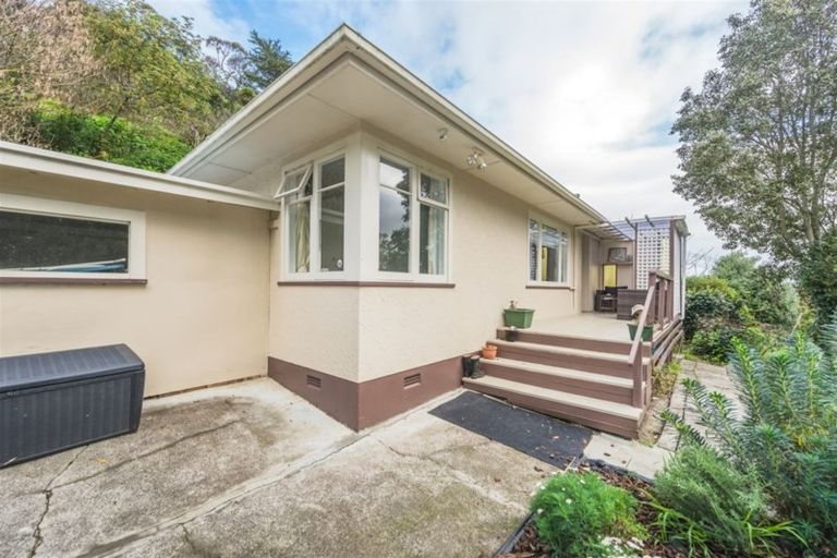 Photo of property in 16 Mount View Road, Bastia Hill, Whanganui, 4500