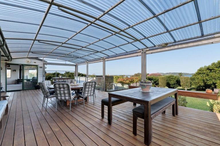 Photo of property in 117 Athenree Road, Athenree, Katikati, 3177