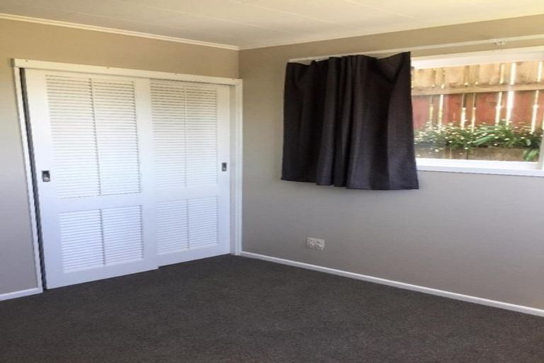 Photo of property in 19 Lord Street, Stokes Valley, Lower Hutt, 5019