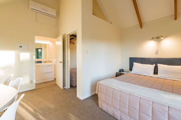 Photo of property in 32-34 School Road, Paihia, 0200