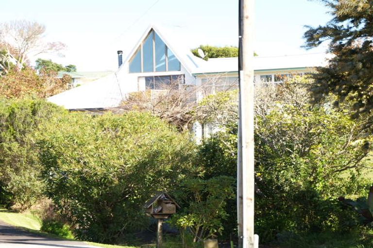 Photo of property in 63a Pah Road, Cockle Bay, Auckland, 2014