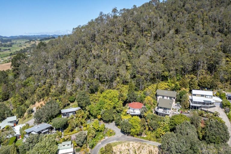 Photo of property in 8 Patricia Place, Hahei, Whitianga, 3591