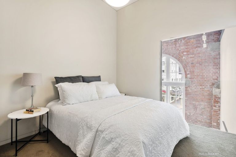 Photo of property in Waterloo Quay Apartments, 204/28 Waterloo Quay, Pipitea, Wellington, 6011