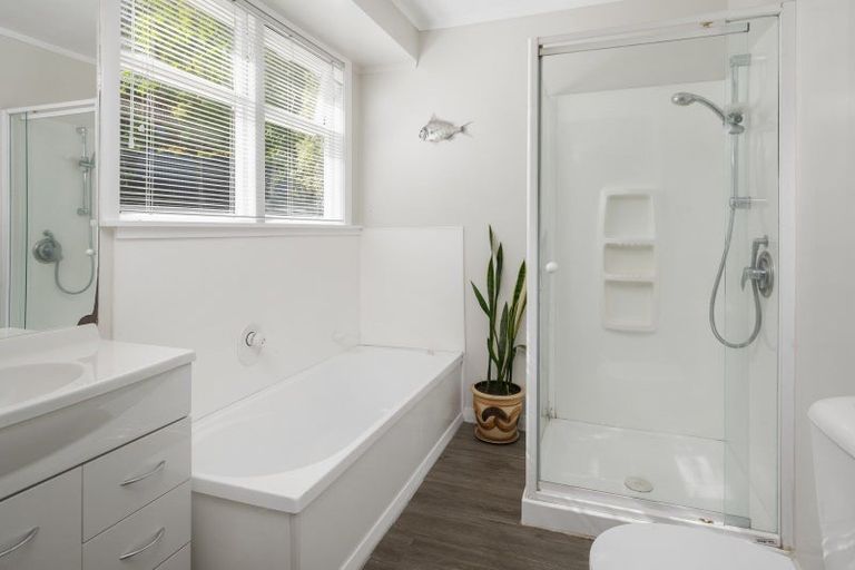 Photo of property in 79a Milton Terrace, Picton, 7220