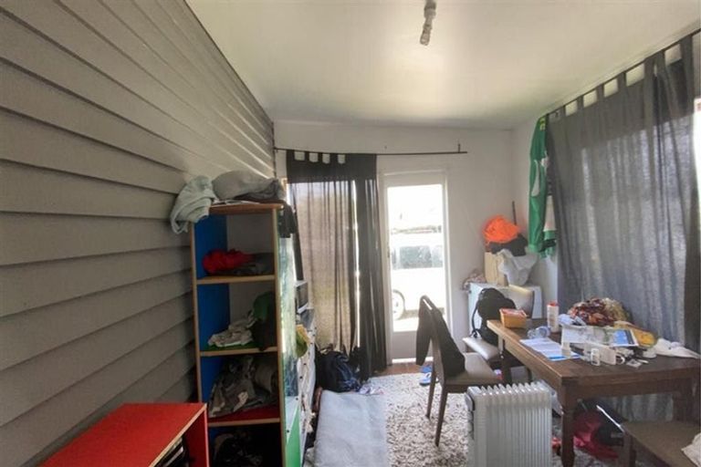 Photo of property in 44 Finlayson Avenue, Clendon Park, Auckland, 2103