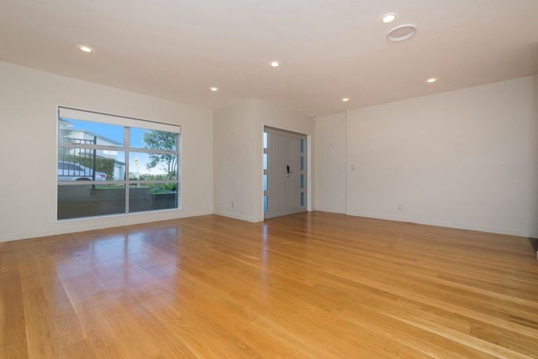 Photo of property in 54 Caldera Drive, Long Bay, Auckland, 0630
