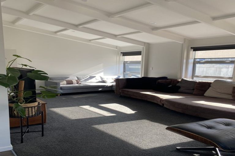 Photo of property in 84a Queens Road, Glen Avon, New Plymouth, 4312