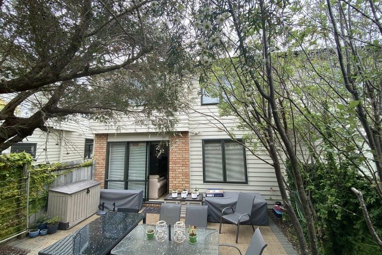 Photo of property in 45/22 Northcross Drive, Oteha, Auckland, 0632
