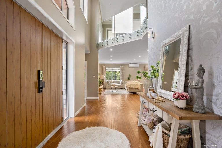 Photo of property in 6 Johnnybro Place, Rototuna North, Hamilton, 3210