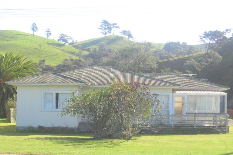 Photo of property in 140 Buffalo Beach Sh25 Road, Whitianga, 3510