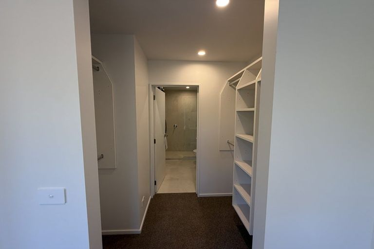 Photo of property in 9 Tieke Lane, Massey, Auckland, 0614