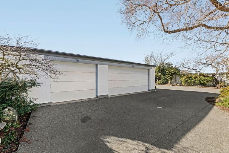 Photo of property in 443b Ilam Road, Bryndwr, Christchurch, 8052
