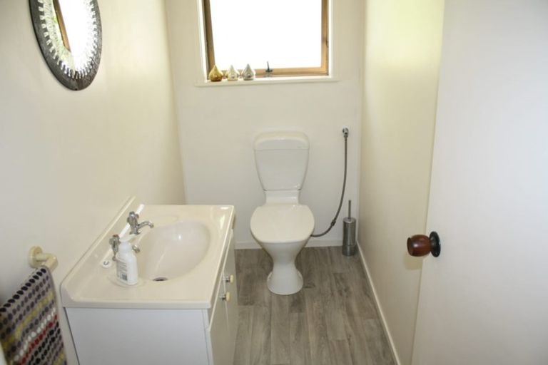 Photo of property in 1/31 Hauraki Road, Hauraki, Auckland, 0622