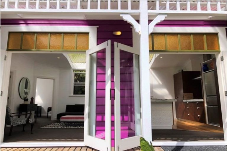 Photo of property in 1 Haines Terrace, Aro Valley, Wellington, 6021