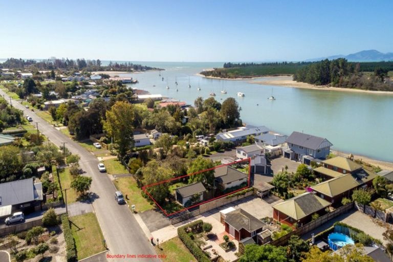 Photo of property in 49a Tahi Street, Mapua, 7005