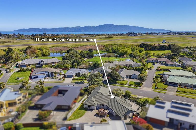 Photo of property in 111 Milne Drive, Paraparaumu, 5032