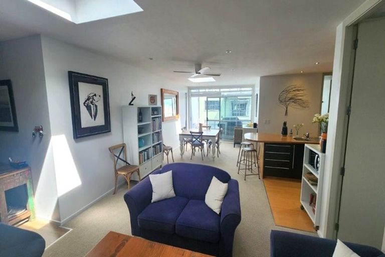 Photo of property in 12/337 Jackson Street, Petone, Lower Hutt, 5012