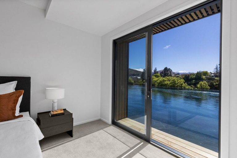 Photo of property in 11a William Rees Place, Kawarau Falls, Queenstown, 9300