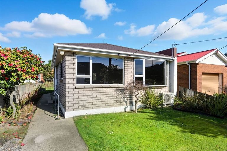 Photo of property in 20 Surrey Street, Caversham, Dunedin, 9012