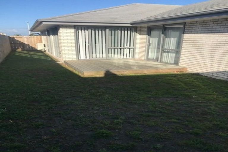 Photo of property in 11 Olivia Road, Pukekohe, 2120
