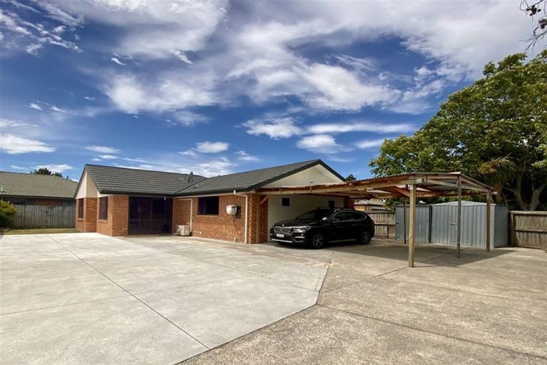 Photo of property in 15 Springs Road, Hornby, Christchurch, 8042