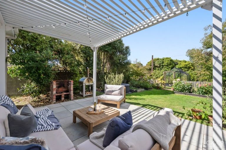 Photo of property in 232 Fergusson Drive, Heretaunga, Upper Hutt, 5018