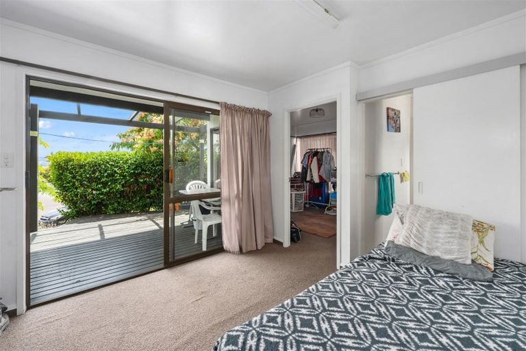 Photo of property in 15 Kempton Place, Richmond Heights, Taupo, 3330