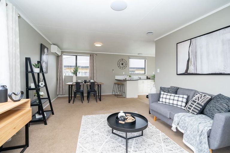 Photo of property in 50d Bandon Street, Frankton, Hamilton, 3204