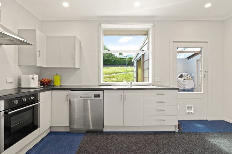 Photo of property in 317 Main South Road, Green Island, Dunedin, 9018