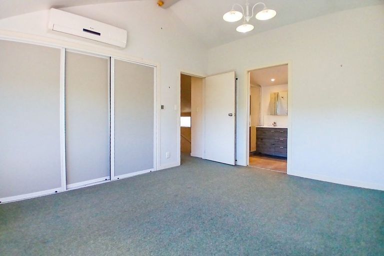 Photo of property in 48 Cornwall Park Avenue, Epsom, Auckland, 1051