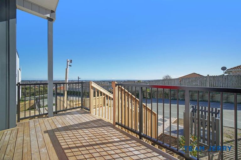 Photo of property in 14a Wahine Street, Papakura, 2110